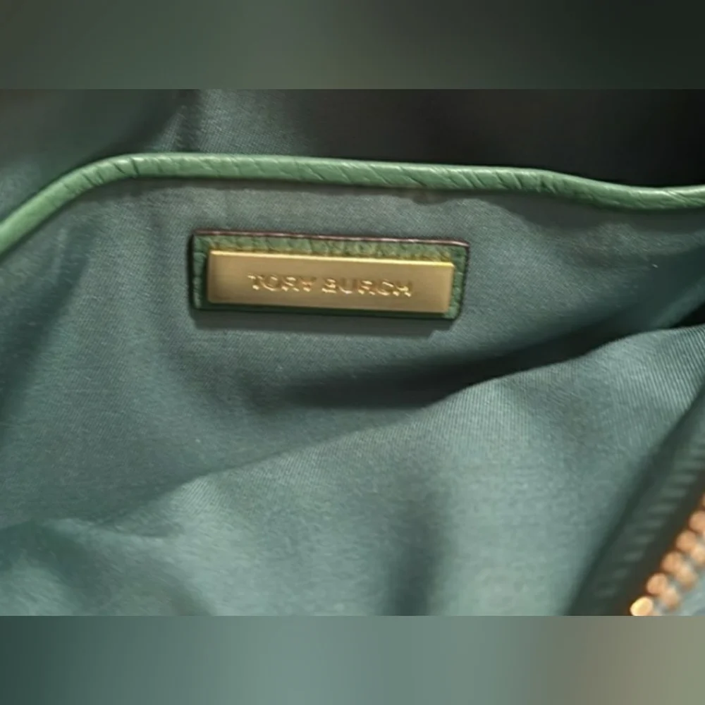 💫Tory Burch: McGraw Camera Bag - Picture 4 of 10